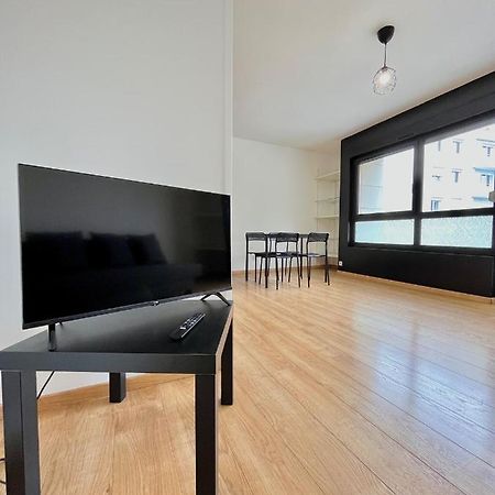Ponsardin- Appartement Avec Balcon Et Parking ランス エクステリア 写真